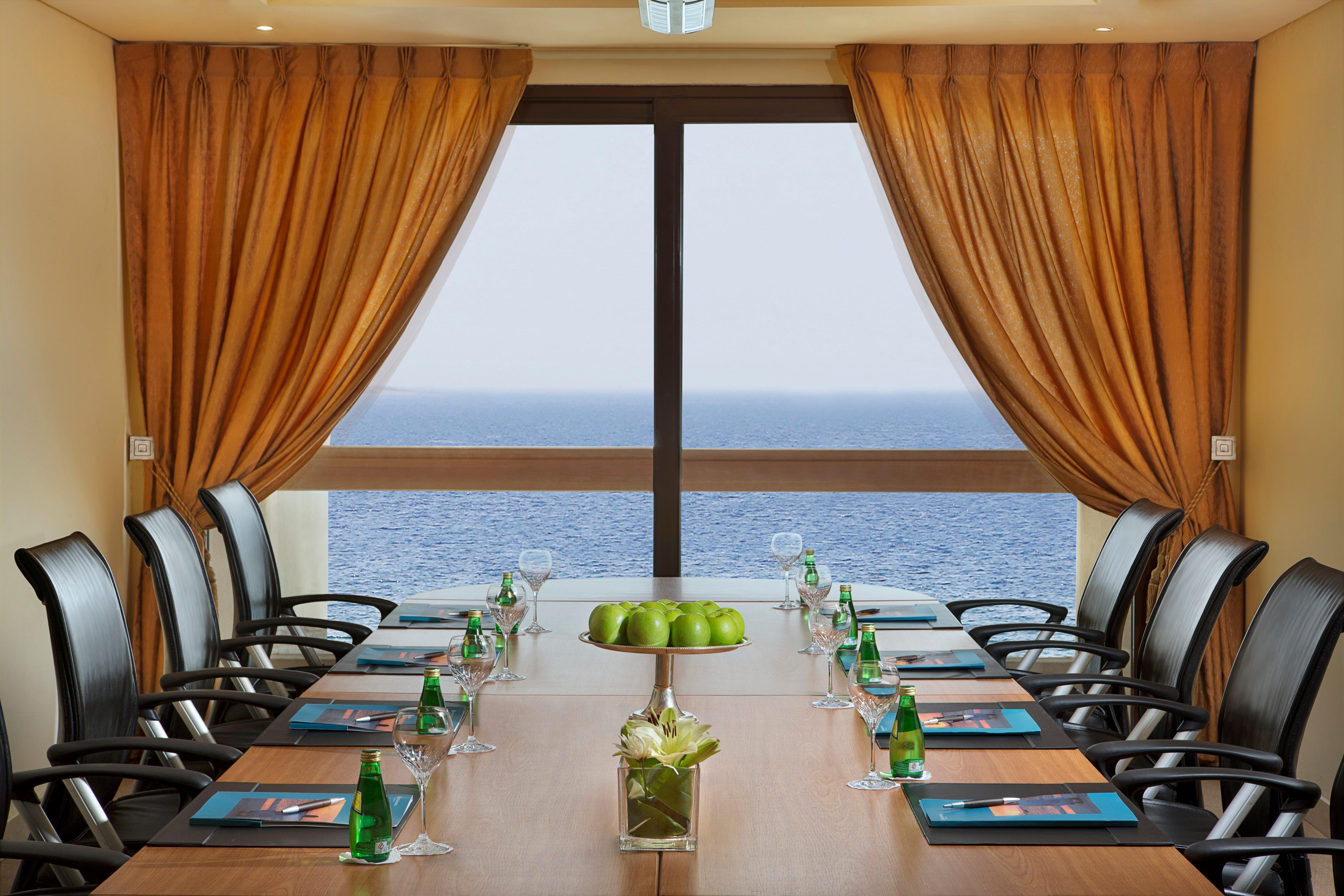 Intercontinental By Ihg 5*