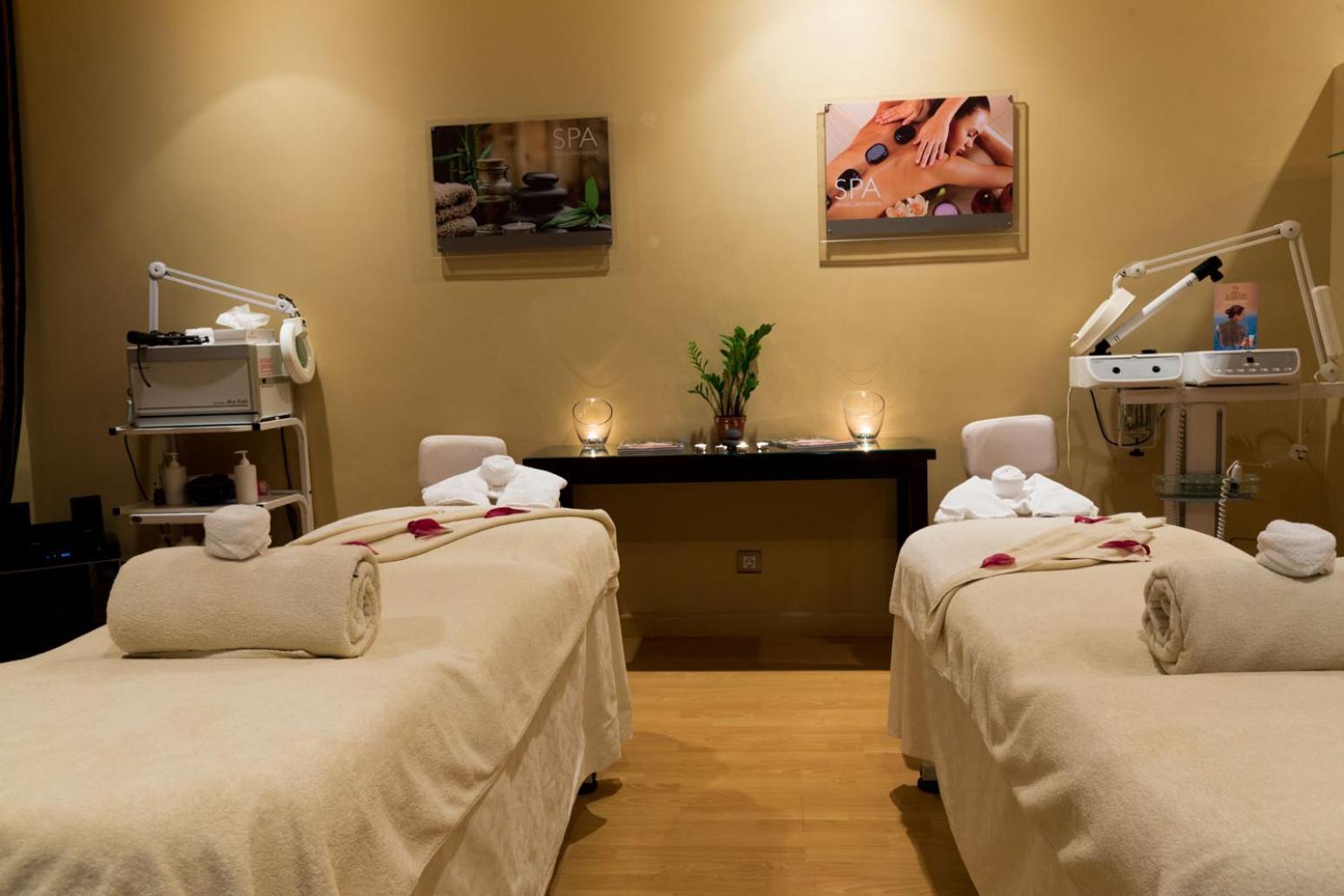 Intercontinental By Ihg 5*